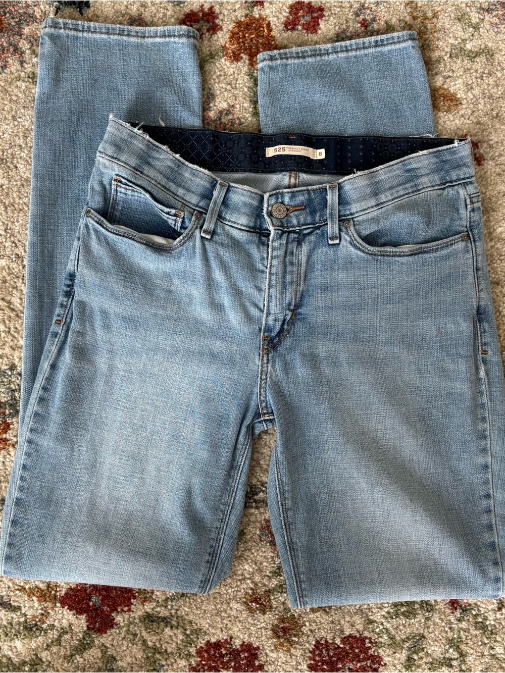 Levi's 525 Light Blue Straight-Leg Women’s Jeans